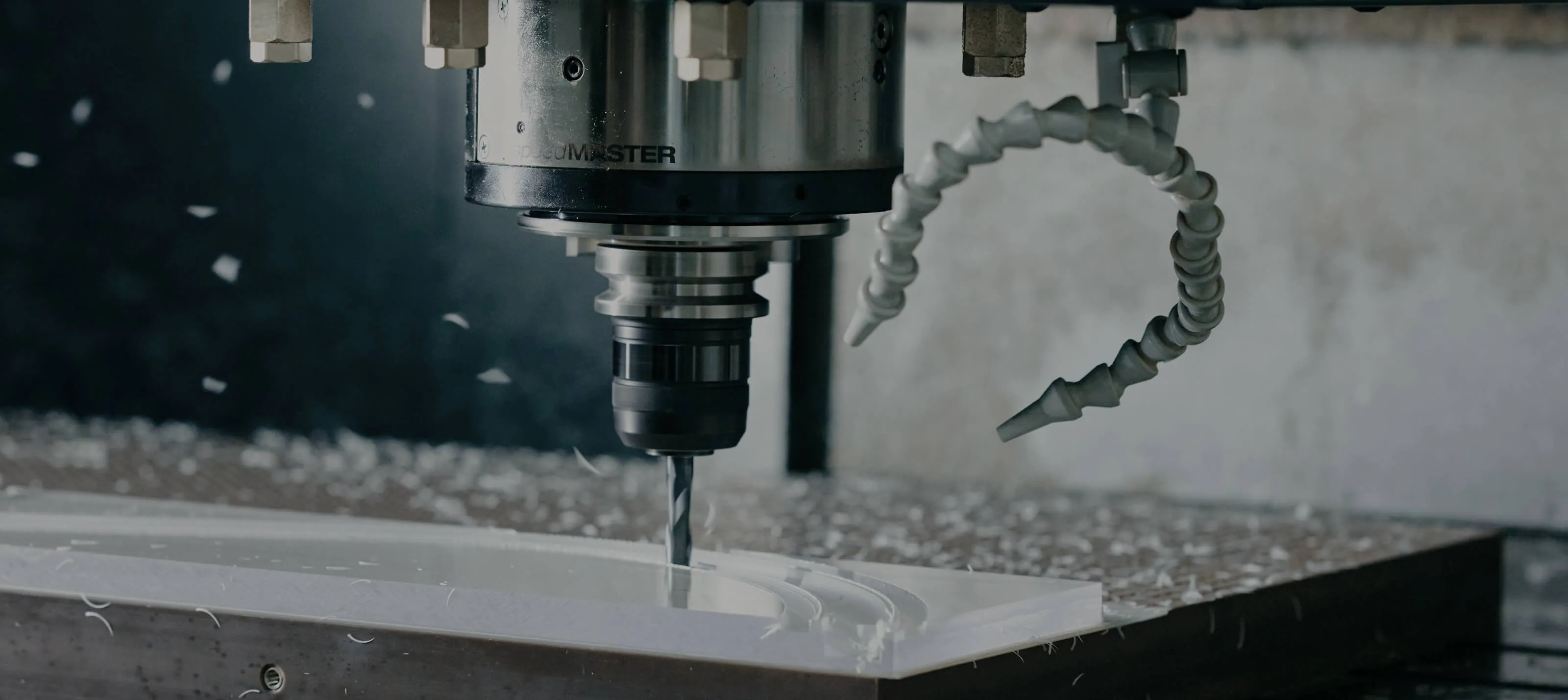 加工をしている様子